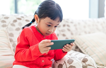 How to keep children away from mobile